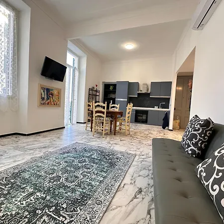 Mare E Relax - Affittasi Della Piazza Con Aria Condizionata, Balcone E Ampia Disponibilita Di Parcheggi Liberi Lägenhet *