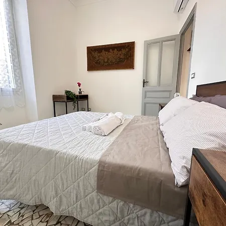 Mare E Relax - Affittasi Della Piazza Con Aria Condizionata, Balcone E Ampia Disponibilita Di Parcheggi Liberi アパート